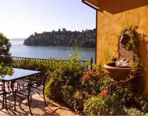Mediterranean Fountain